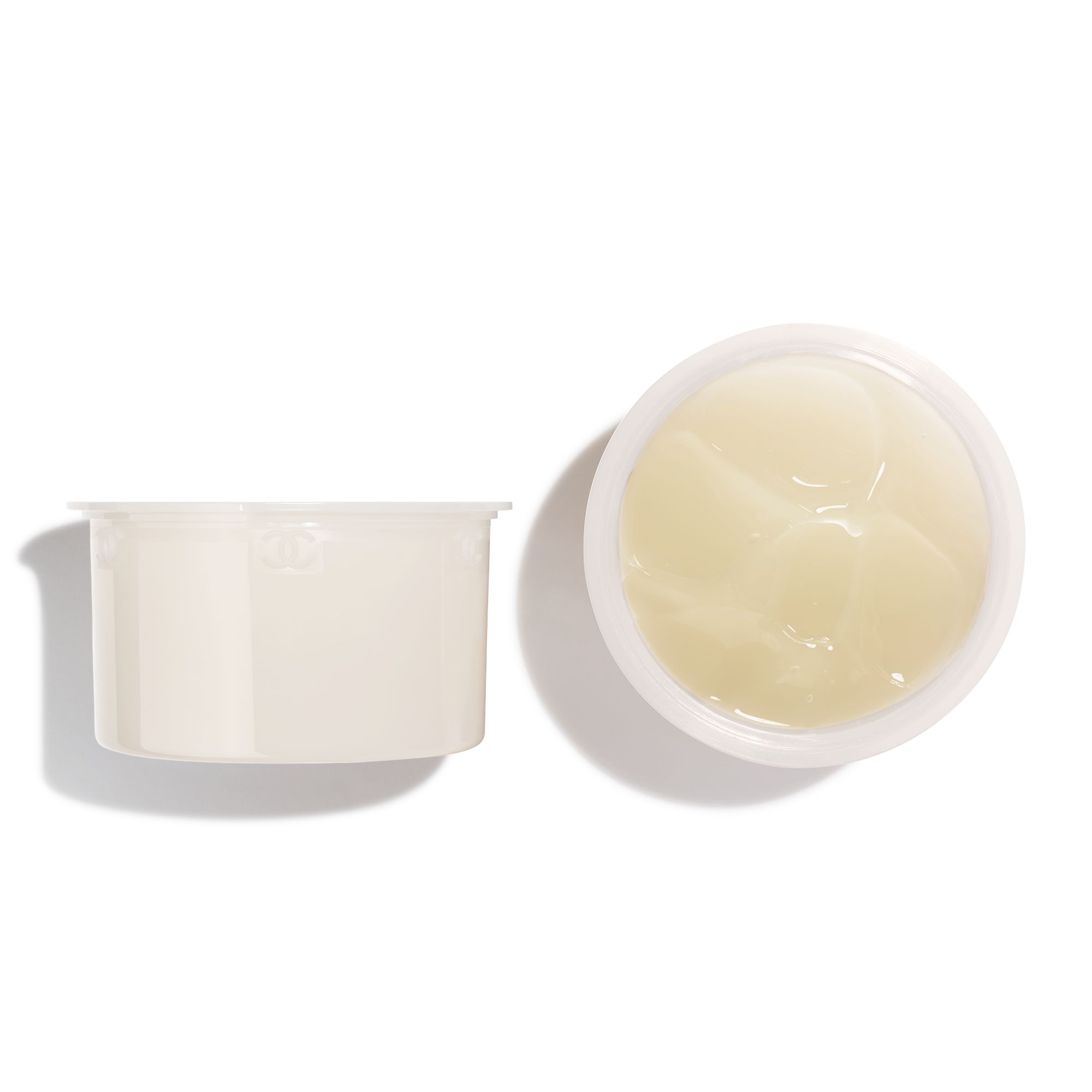 Exfoliates Evens   Smooths Black Friday Chanel Tilbud