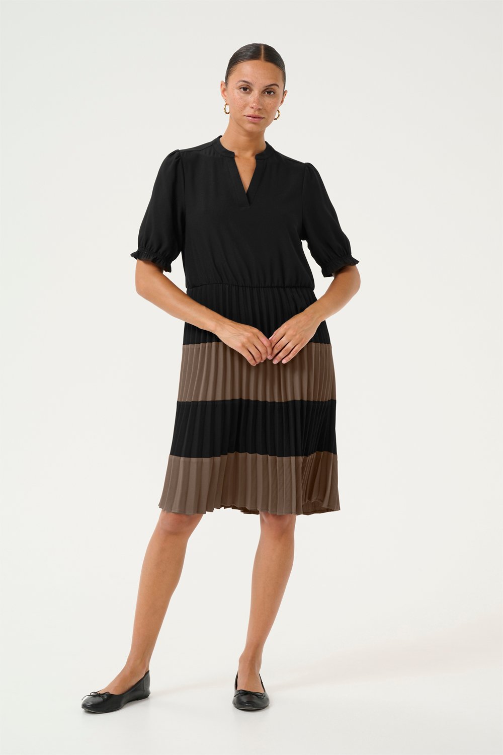 Cubetty Short Dress Black Friday Culture Tilbud