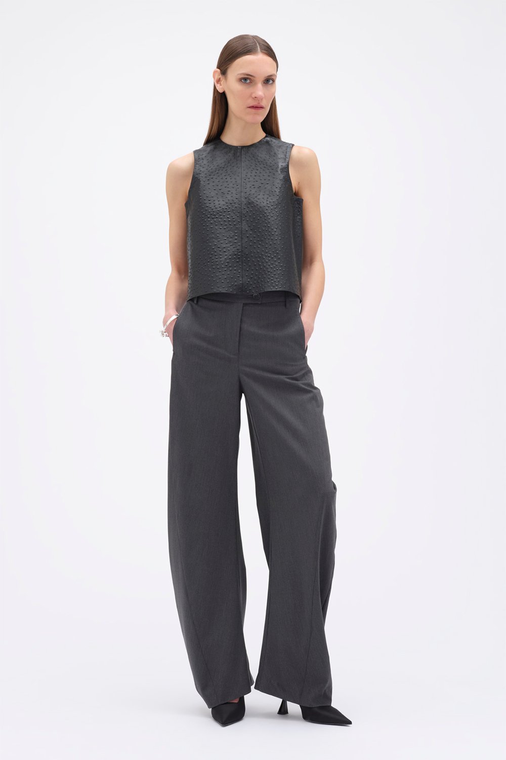 Curved Leg Pants Black Friday Remain Tilbud
